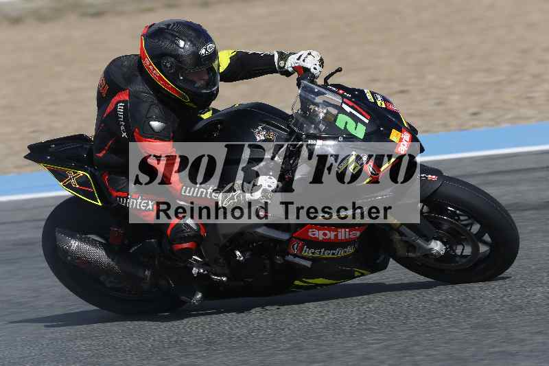 /01 24.-27.01.2025 Moto Center Thun Jerez/gruen-green/217